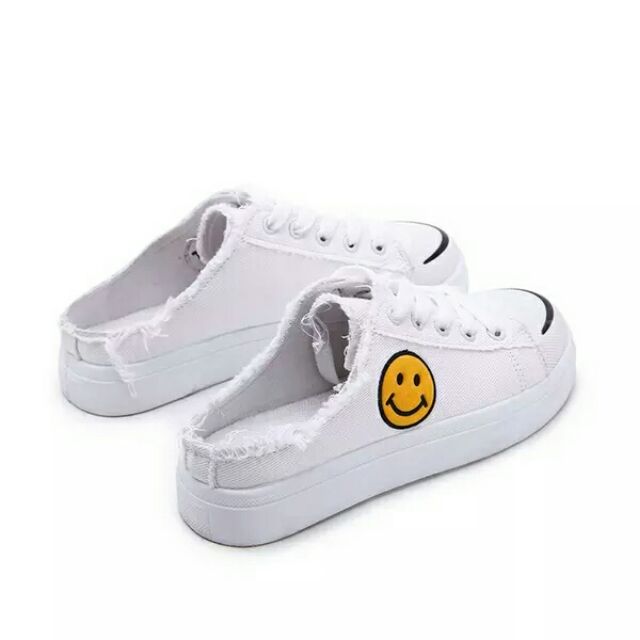 Sục thể thao nữ mặt cười, thêu trắng | BigBuy360 - bigbuy360.vn