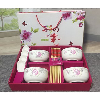 Bộ Chén sứ muỗng đũa in hoa hộp quà tặng sang trọng