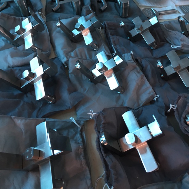 Sen Cây Vuông Inox304 Bảo Hành 36 Tháng-Được Kiểm Tra Hàng Trước Khi Trả Tiền