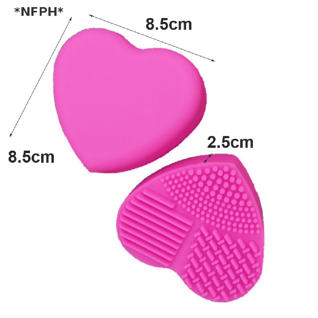 Dụng Cụ Vệ Sinh Cọ Trang Điểm Bằng Silicone Trái Tim Tiện Dụng
