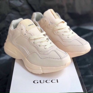 Giày GC trắng đế caosu êm 3p