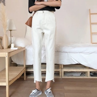 Quần baggy trắng