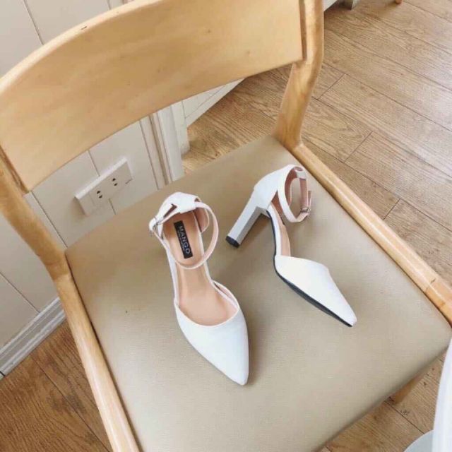 Giày cao gót phiên bản mới. Gót 7p cực đẹp. Size: 35>39
