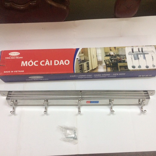 Giá treo dao thớt, móc cài dao treo thớt, gắn tường Inox dài 40cm có 5 móc và 3 hàng cài dao