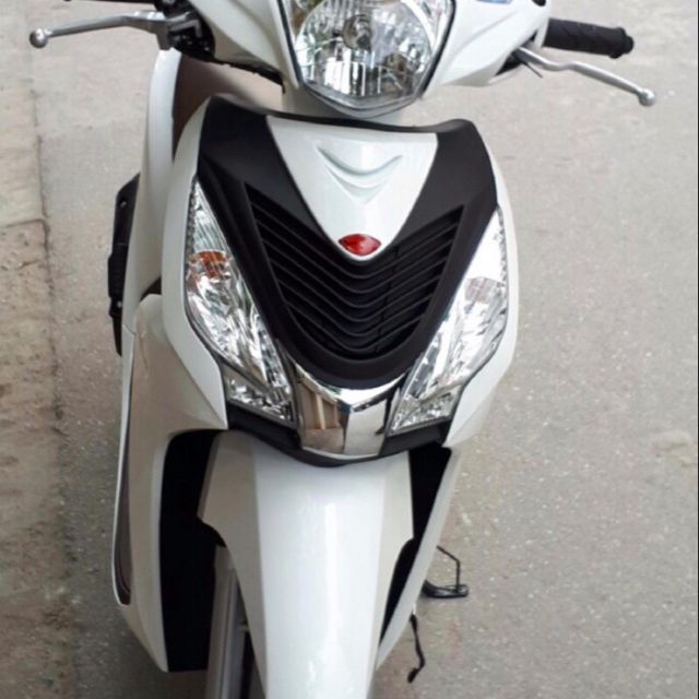 Mặt nạ xe Vision