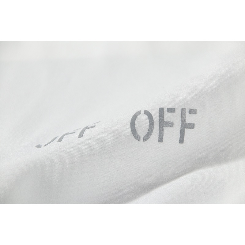 Off white Áo Khoác Đi Mưa Họa Tiết Ngựa Vằn Phản Quang Siêu Nhẹ