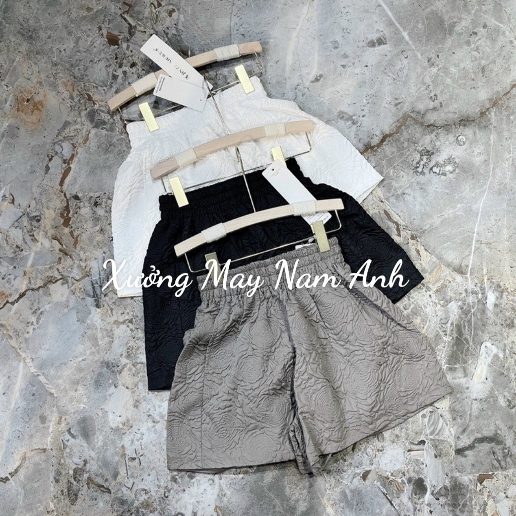 Quần Short Nữ Lưng Chun Dập Hoa Nổi 3D Lên From Xinh | BigBuy360 - bigbuy360.vn