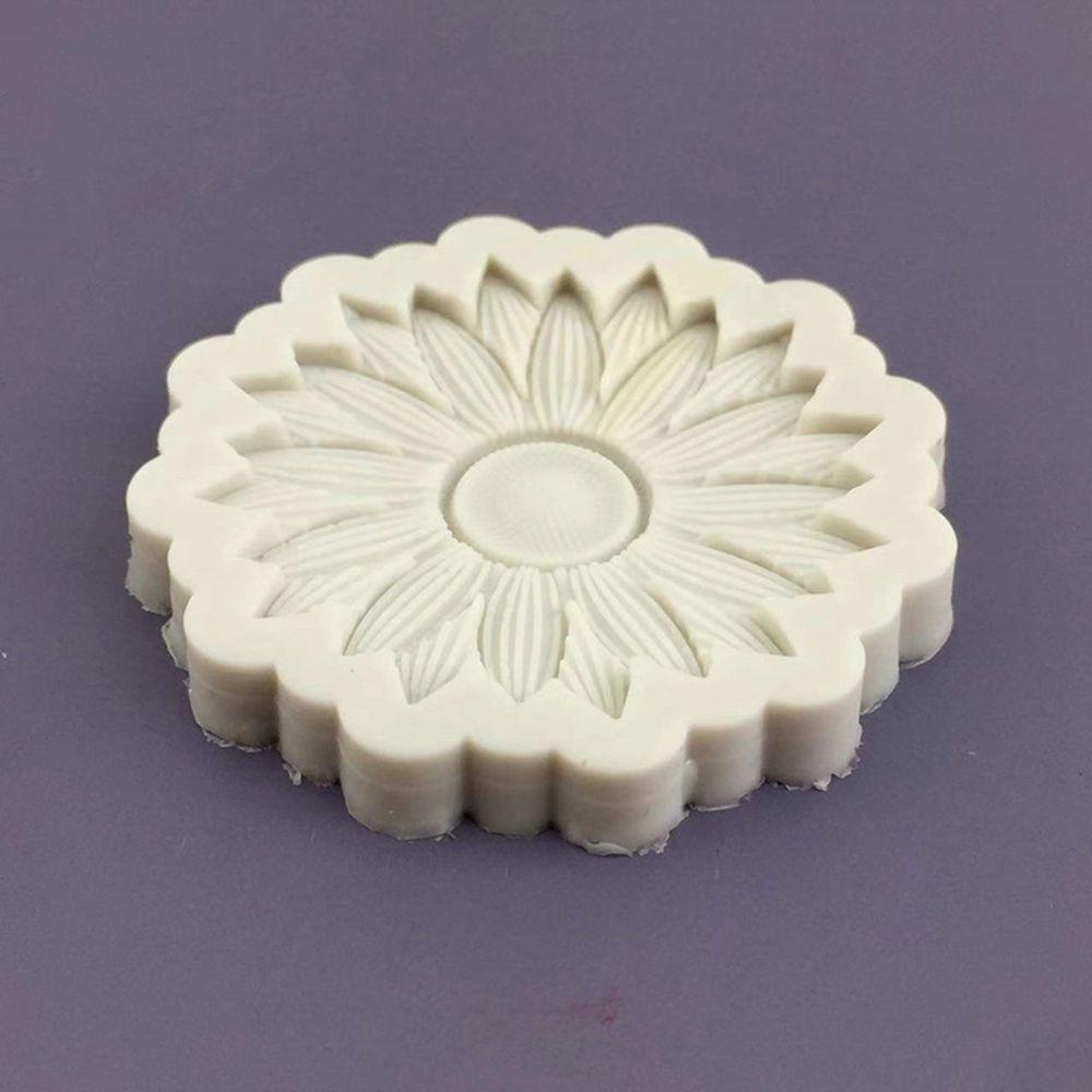 Khuôn Silicone Làm Nến / Chocolate Hình Hoa Anh Đào 3D