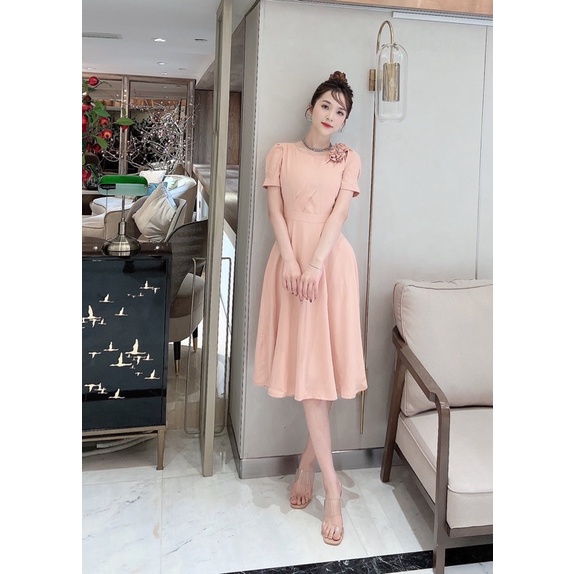 Đầm- Váy công sở cổ tròn dáng xoè 2 nơ hoa xinh cổ trái màu hồng nude