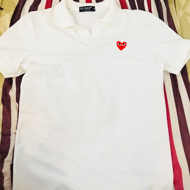 Áo thun trắng polo CDG