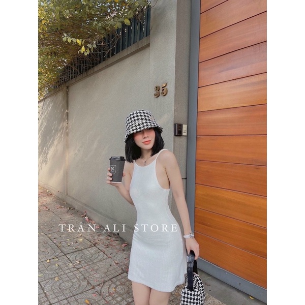 Váy body yếm 2m xuất sắc