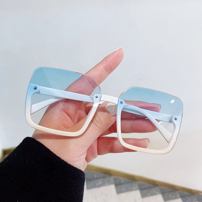 Kính Mát Gọng Vuông Oversize Chống Tia UV Thời Trang Cá Tính Cho Nữ