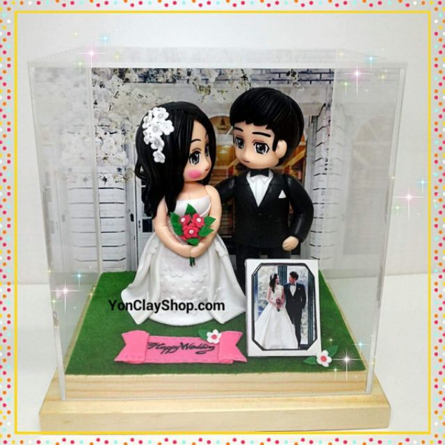 Tượng đất sét chibi theo yêu cầu loại có hộp mica