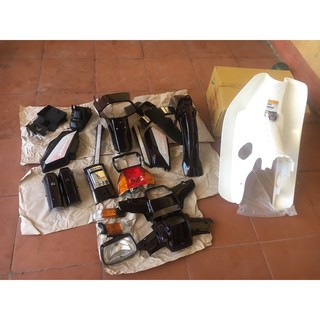 Full combo vỏ nhựa kèm tem + đèn + yếm cho xe Dream thái