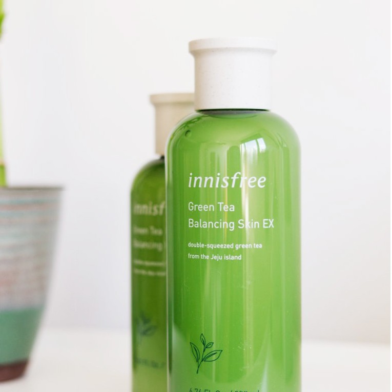 Nước Hoa Hồng Trà Xanh Innisfree Green Tea Balancing Skin EX