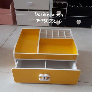 Kệ mỹ phẩm 25cm màu vàng