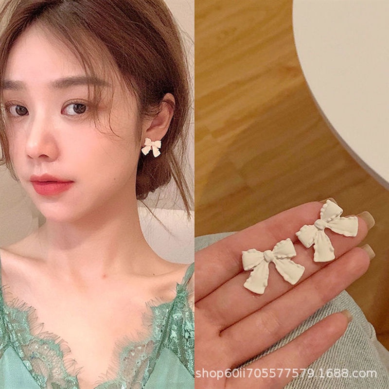 Khuyên Tai Bạc 925 Không Đối Xứng Hình Hello Kitty Màu Xanh Dương 2022 Cho Nữ
