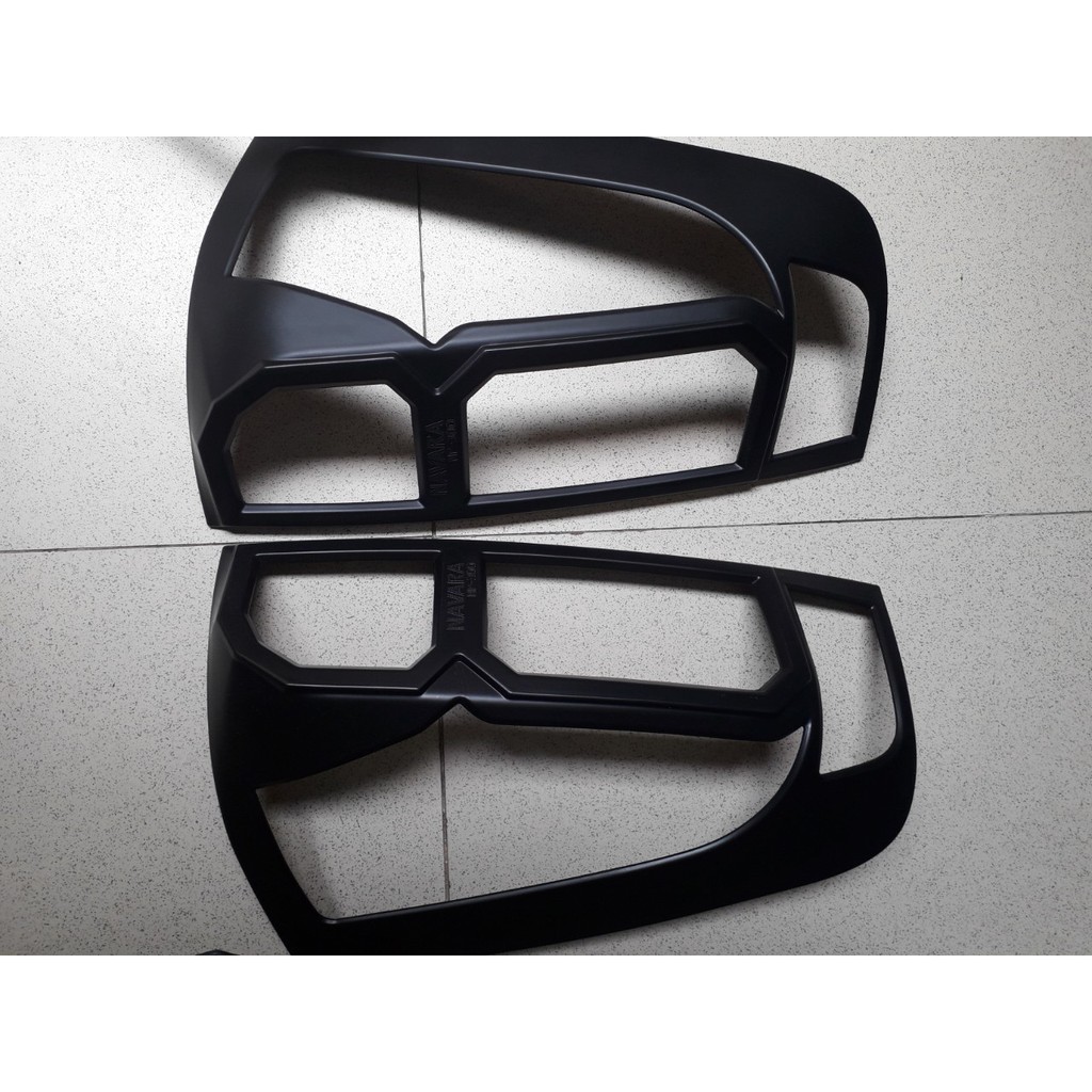 Bộ ốp viền đèn Pha + hậu Đen xe Nissan Navara dùng chung các form 2015-2021