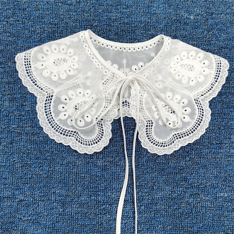 Cổ áo giả hình bướm thêu hoa thoáng khí phối trang phục thời trang mùa hè cho nữ