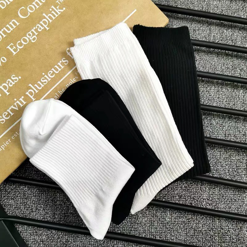 Tất cổ cao,vớ cổ cao nam nữ đen trắng chất liệu cotton mềm mại thoáng mát dễ mặc đồ