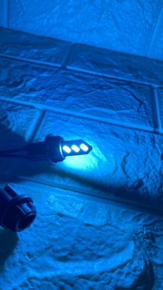 đèn led xi nhan 3 tầng ( 6 led ) siêu sáng .