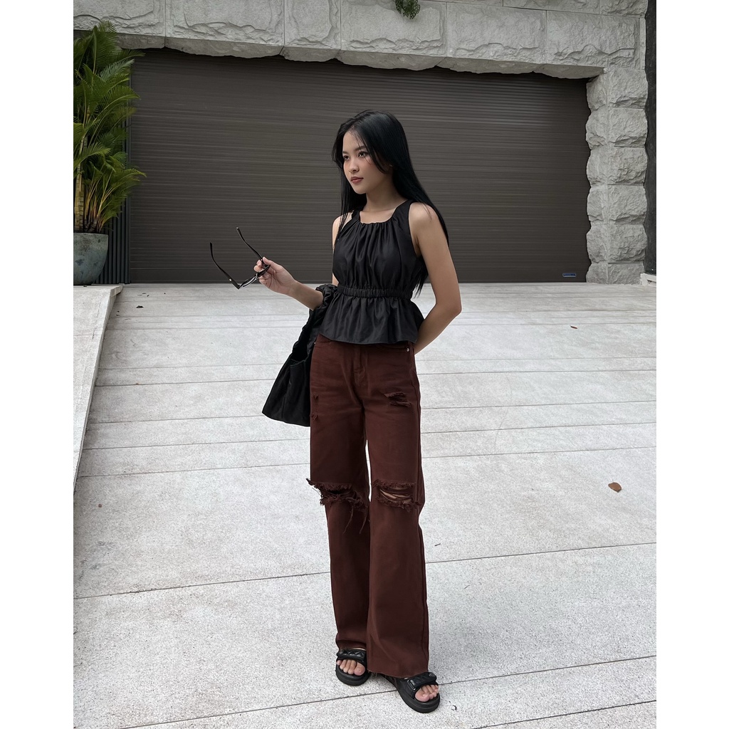 Quần jeans nữ rách gối nhẹ màu đỏ đô, là min - RIPPED WIDE LEG JEANS - MULBERRY