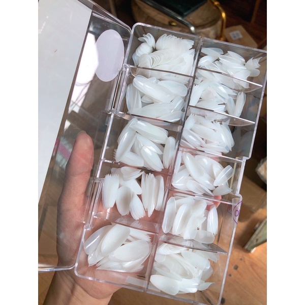 Móng up móng màu gạo