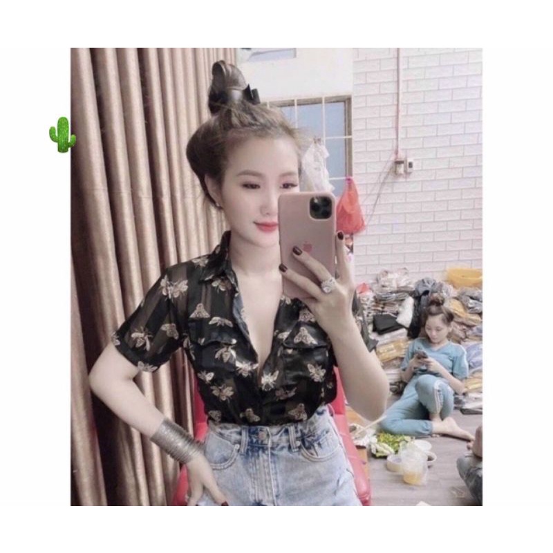áo sơ mi nữ tay ngắn phối hình con ong xinh xẻo