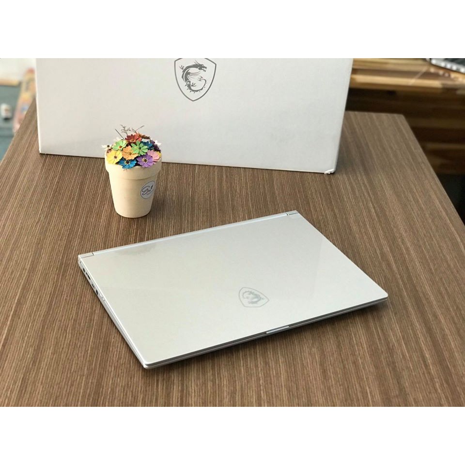 Máy Tính MSI Modern 14 A10M