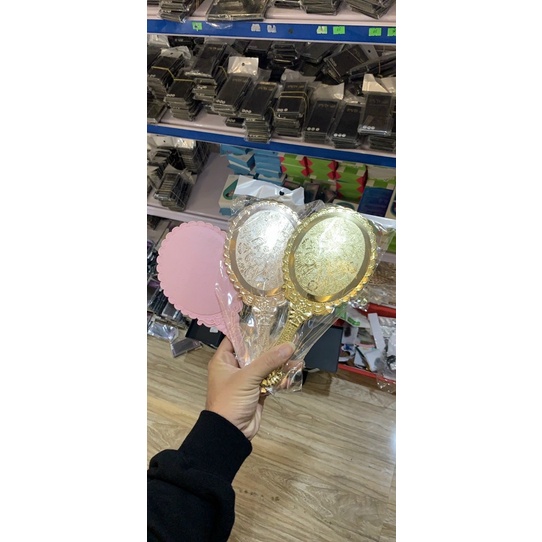 Gương hoàng cung, gương cầm tay công chúa, gương soi mi - Phan Dũng