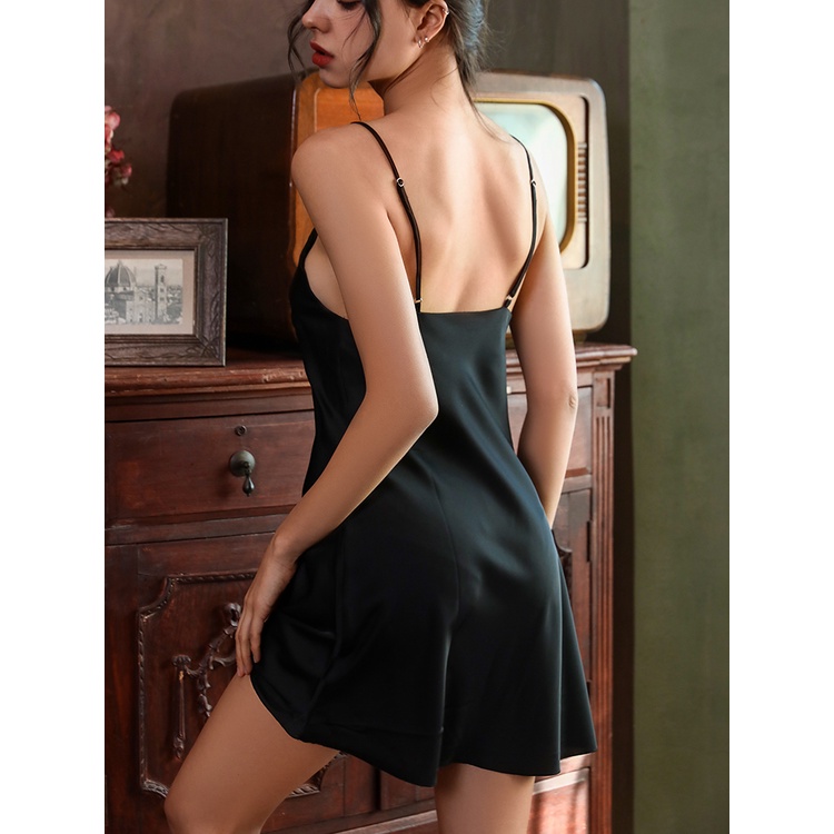 Váy lụa hai dây sexy hàng thiết kế vải cao cấp Junnie Closet