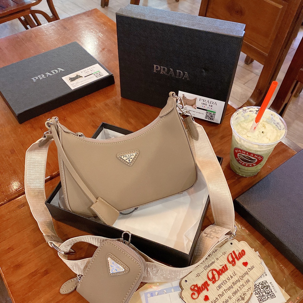 Túi Xách Nữ Đeo Chéo 2 Chi Tiết Cao Cấp Dây Bản To có Dập chữ trên dây, Phối Xích Điệu Đà Cá Tính Hàng Có Hộp Nguyên Siu