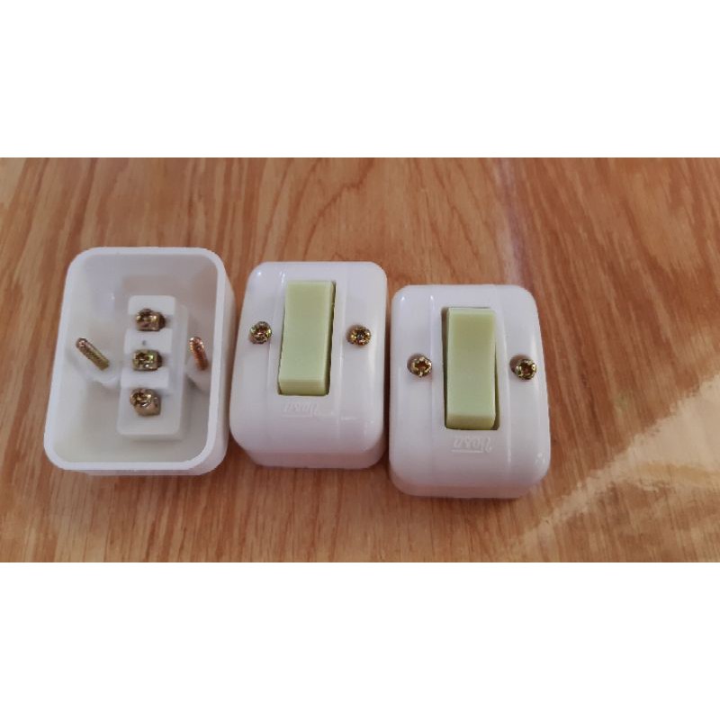Công tắc con rùa 2 chấu,  3 chấu