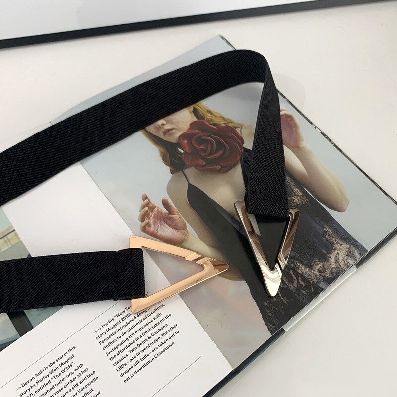 Thắt Lưng Nữ Vải Canvas Màu Đen Khóa Hình Tam Giác