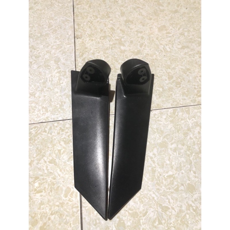 Đế chân gương toyota innova 2006-2014 lắp zin