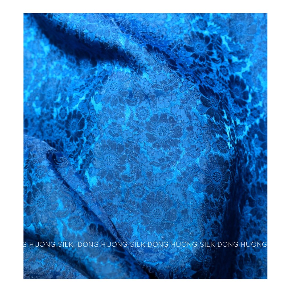 Vải Lụa Hà Đông Satin Hoa Cúc - Đông Hương Silk - LHVS036 Xanh Dương - mát, mềm, tôn dáng, quý phái, sang trọng
