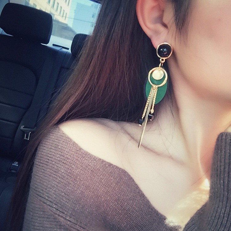 Bông tai Hàn Quốc mẫu mới làm bằng tay hình tròn bằng gỗ