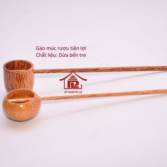 Gáo dừa múc rượu hàng Việt Nam Kt: 25 x 5 cm (Ảnh thật)