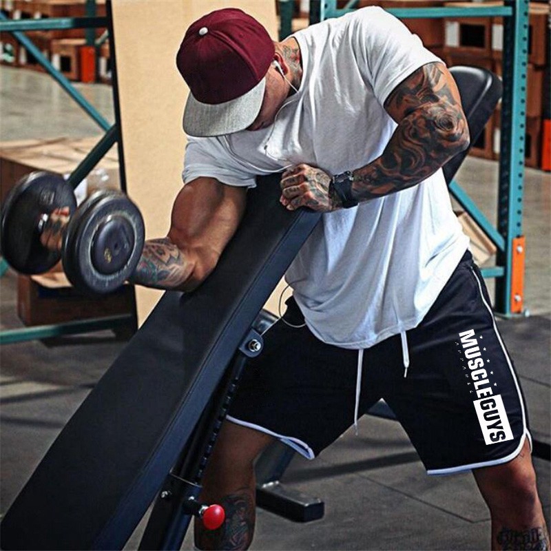 Quần Short Nam Tập Thể Thao