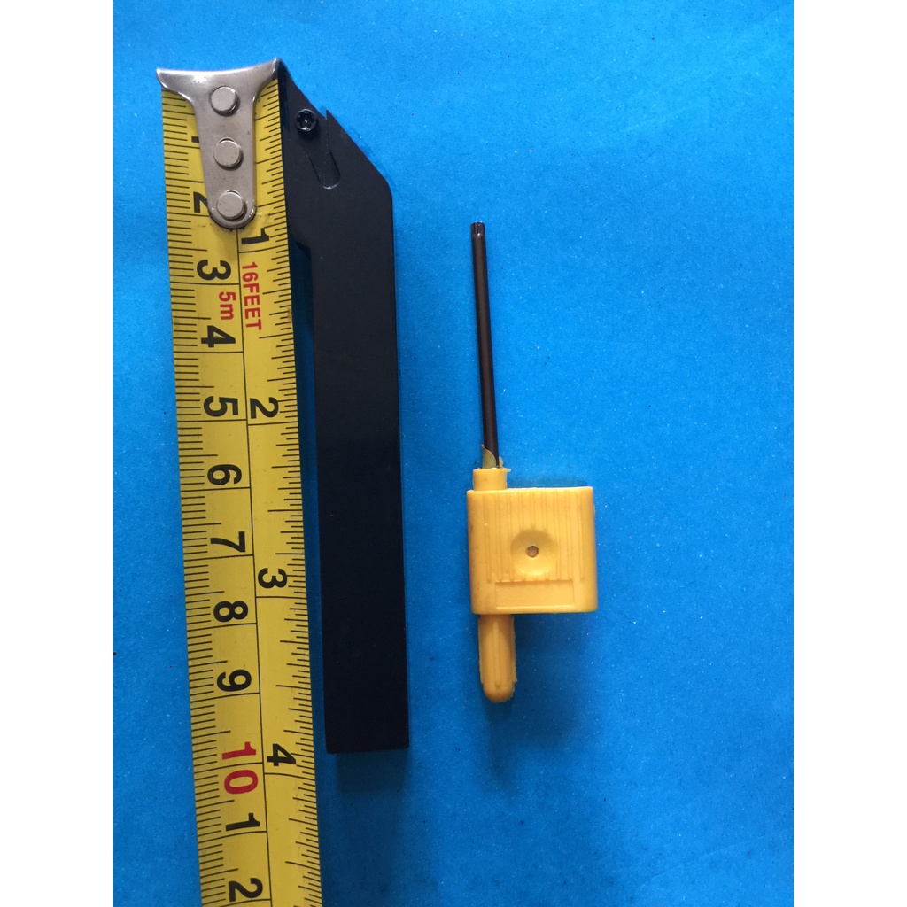COMBO 1 CÁN 12 TIỆN NGOÀI VÀ 1 CHÍP V11 MỘT MẶT SVJCR1212H11-VBMT110308LM