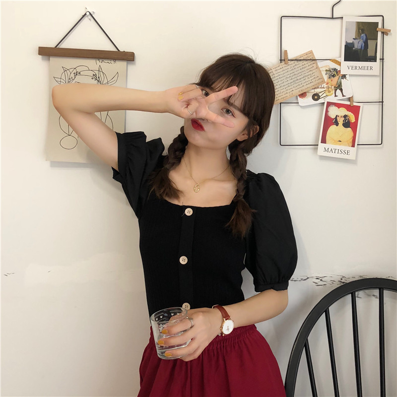 Áo croptop nữ tay ngắn bồng 2021, Áo kiểu nữ đẹp màu Đen Trắng Cổ Vuông Len Tăm Phối Cúc Sang Chảnh Thời Trang Hàn Quốc | BigBuy360 - bigbuy360.vn