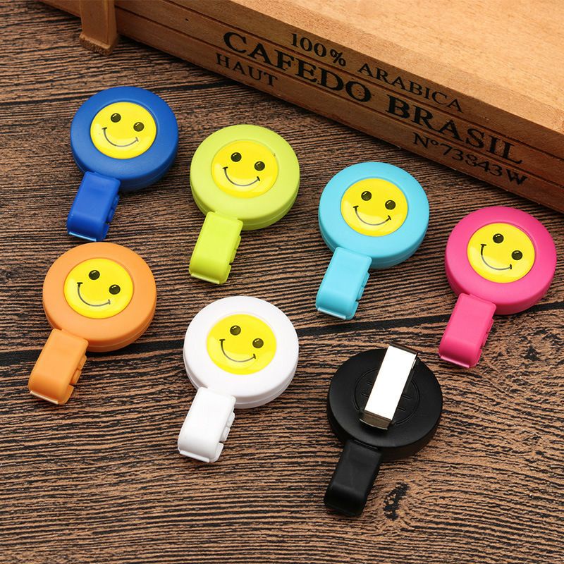 KẸP RÚT ĐEO THẺ BẢNG TÊN YOYO CAO CẤP