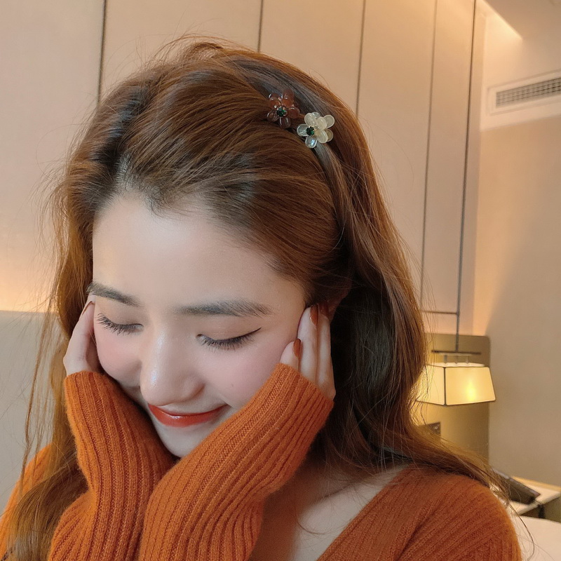 Kẹp tóc đính hoa thiết kế xinh xắn dễ thương cho nữ