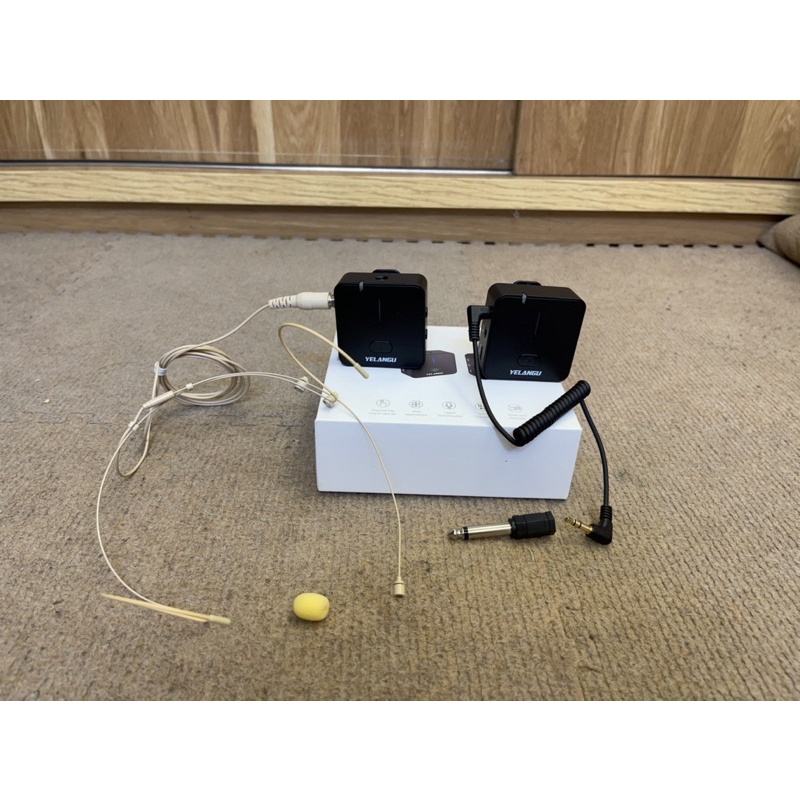 MICRO KHÔNG DÂY MÀU DA NGƯỜI YELANGU MX5 2.4G cho diễn giả đào tạo kết nối amply loa kéo điện thoại kết nối siêu xa 100m