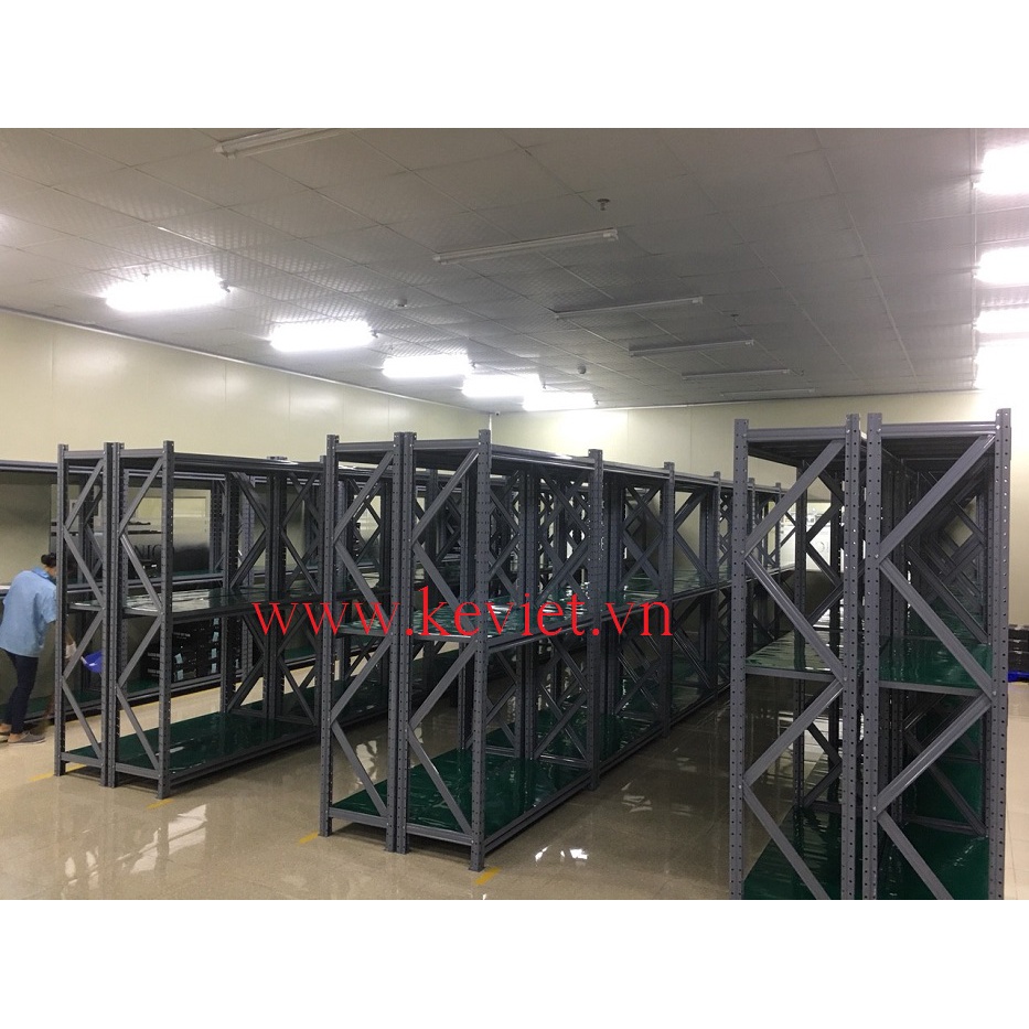 Kệ trung tải làm phòng siêu sạch giá siêu rẻ