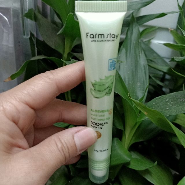 Gel lăn thâm quầng mắt Alovevera Farm stay | BigBuy360 - bigbuy360.vn