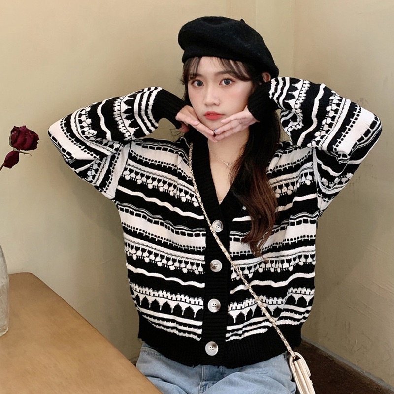 Áo khoác Cardigan dệt kim tay dài cổ chữ V dáng rộng họa tiết kẻ sọc phong cách retro hàng mới dành cho bạn nữ