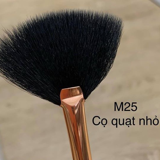 Cọ quạt nhỏ Vacosi M25 (cọ hình cánh ,lông mềm)