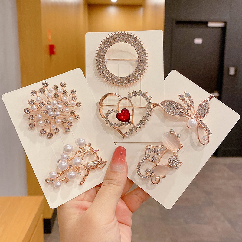 Ghim CàI ÁO HìNh Chú Nai ĐíNh Kim Cương Giả ThờI Trang Cho Nữ