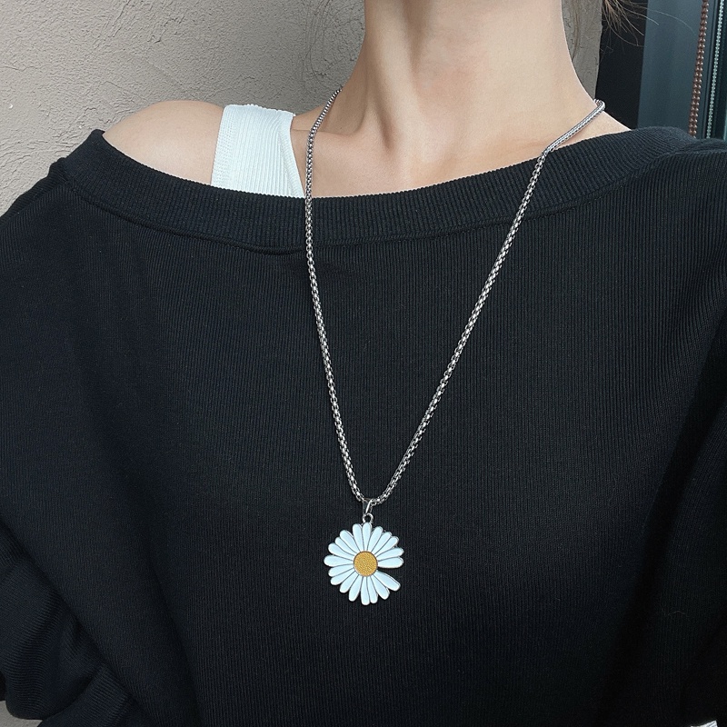 Vòng cổ Mặt Hoa Cúc Bằng Thép Titan Thời Trang